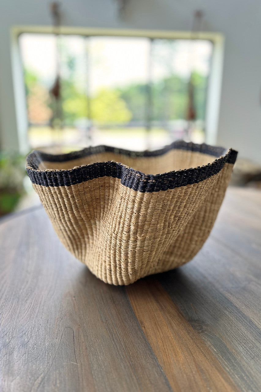 Black-Trimmed Wave